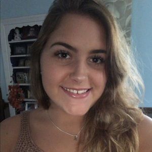 Meet your Posher, Annette